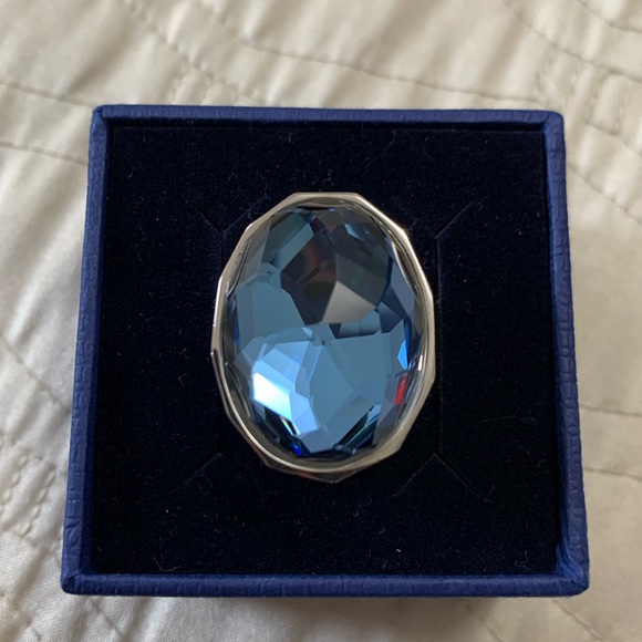Genuine Swarovski Crystal Blue "Marie" Cocktail Ring Size 55 (approx. 7) - Picture 1 of 11